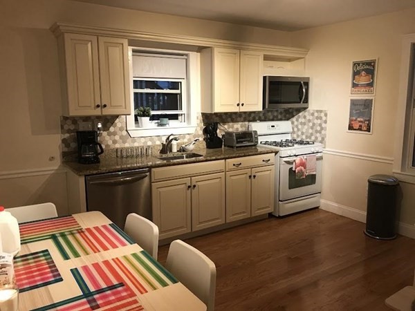 2 bed, 1 bath apartment for rent at 254 Amory St Unit 1, Jamaica Plain — photo 9 of 14