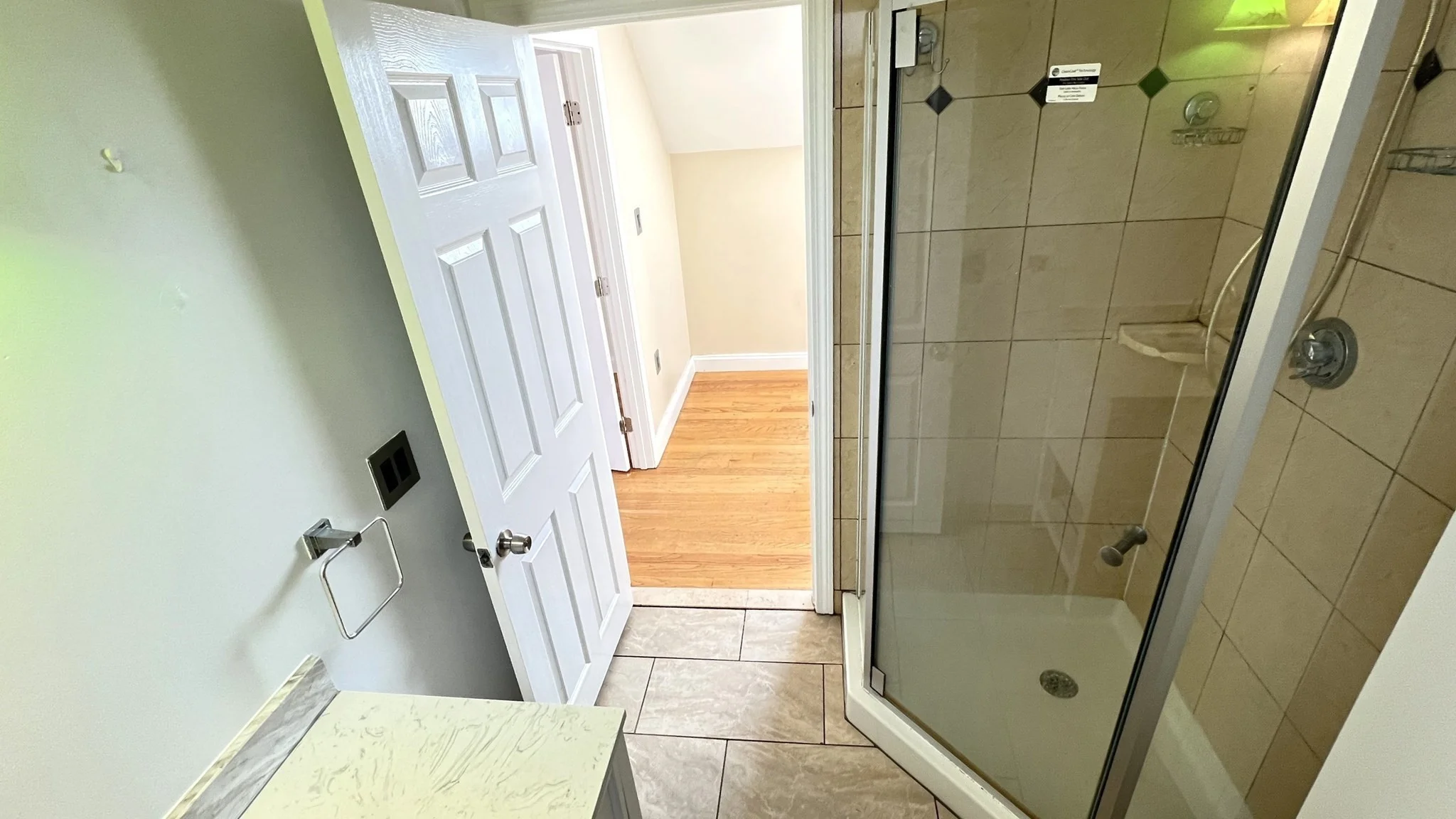 3 bed, 2 bath apartment for rent at 254 Broadway Unit 254, Wyoma — photo 10 of 21