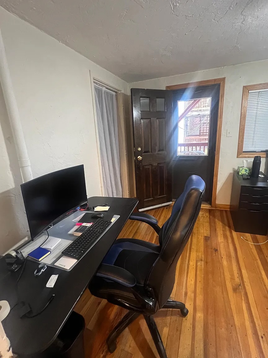 1 bed, 1 bath apartment for rent at 254 E St Unit 1, South Boston — photo 9 of 12