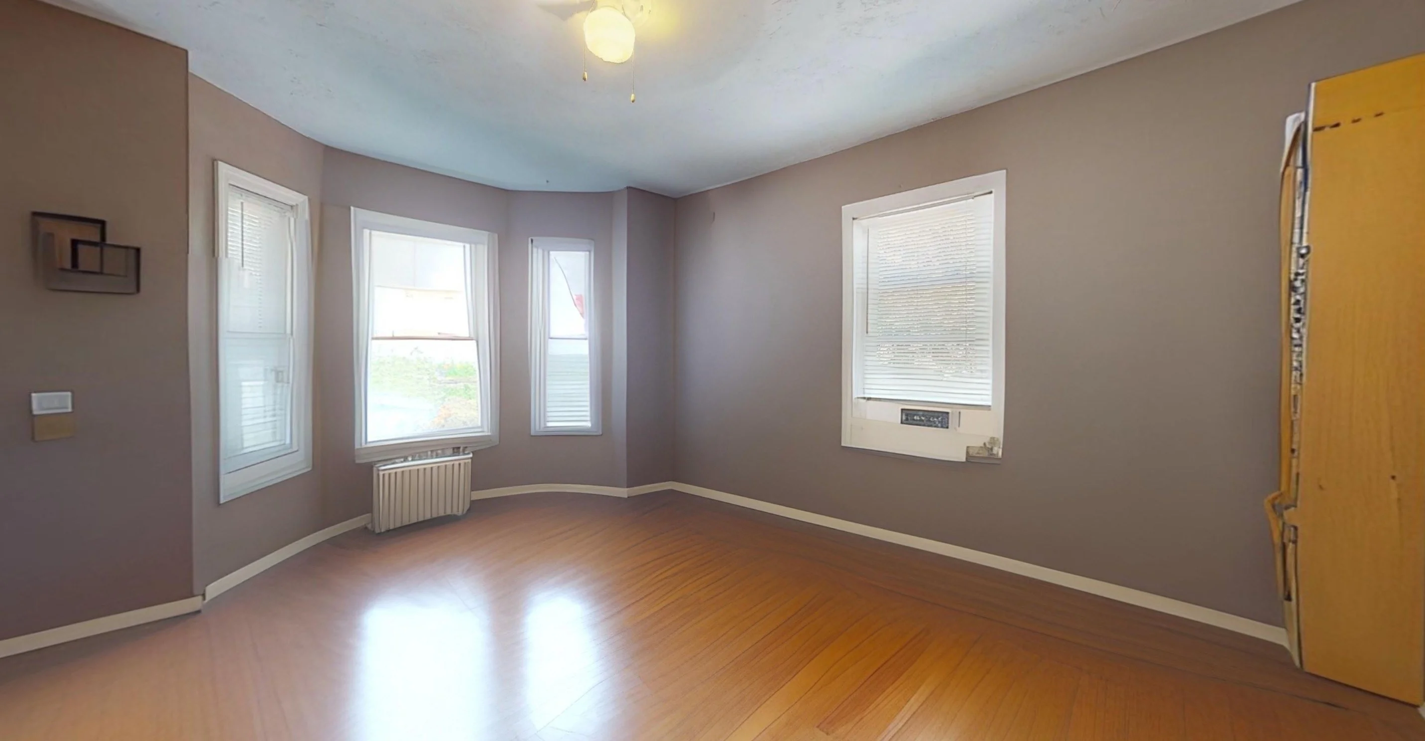 2 bed, 1 bath apartment for rent at 254 Elliot Unit 1, Newton Upper Falls — photo 3 of 8
