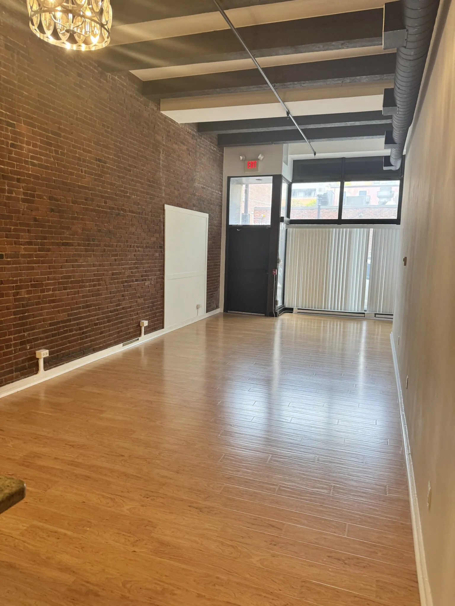 3 bed, 2 bath apartment for rent at 254 Friend St Unit 1, West End — photo 3 of 26