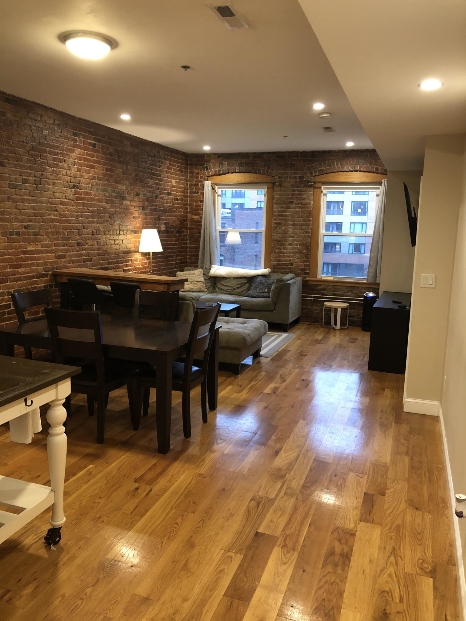 4 bed, 2 bath apartment for rent at 254 Friend St Unit 5, West End — photo 13 of 24