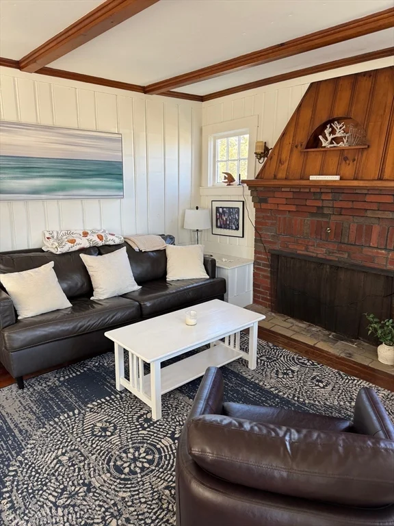 2 bed, 1 bath apartment for rent at 254 Gurnet Rd, Duxbury — photo 11 of 24