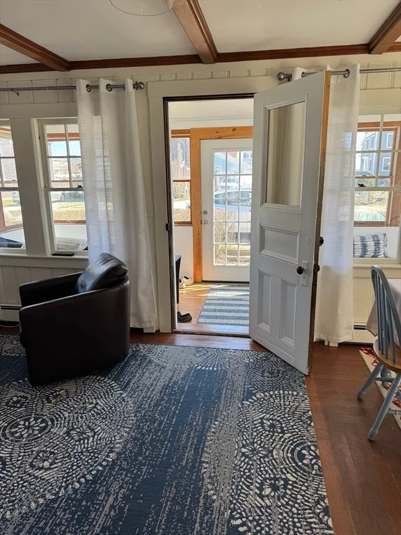 2 bed, 1 bath apartment for rent at 254 Gurnet Rd, Duxbury — photo 8 of 24