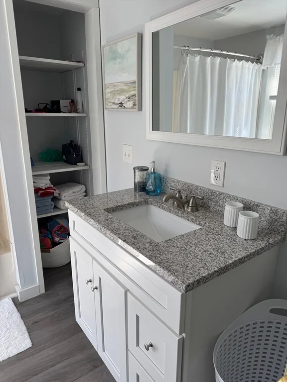 2 bed, 1 bath apartment for rent at 254 Gurnet Rd, Duxbury — photo 21 of 24