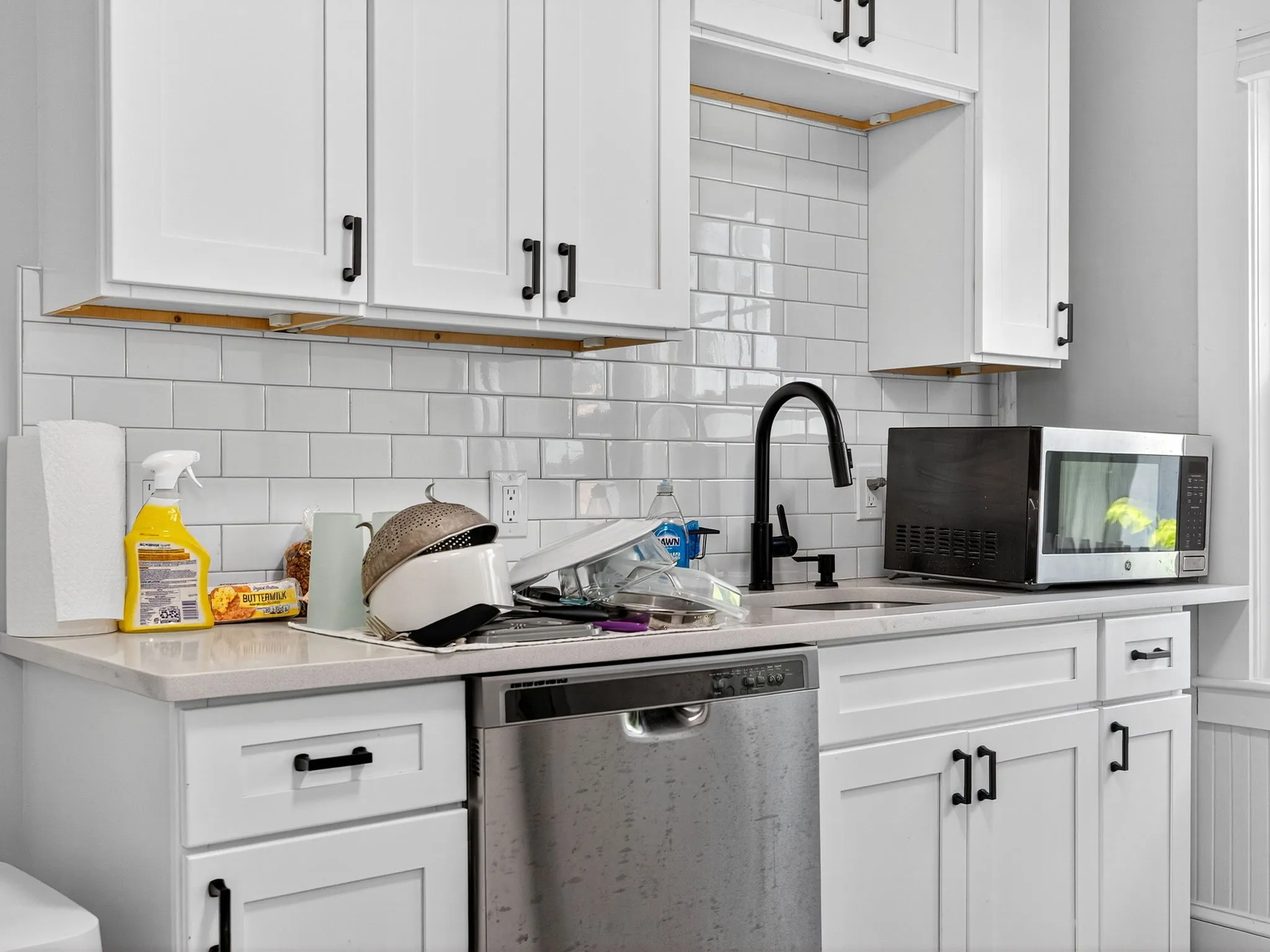3 bed, 2 bath apartment for rent at 254 Main St Unit 1A, South Medford — photo 9 of 16