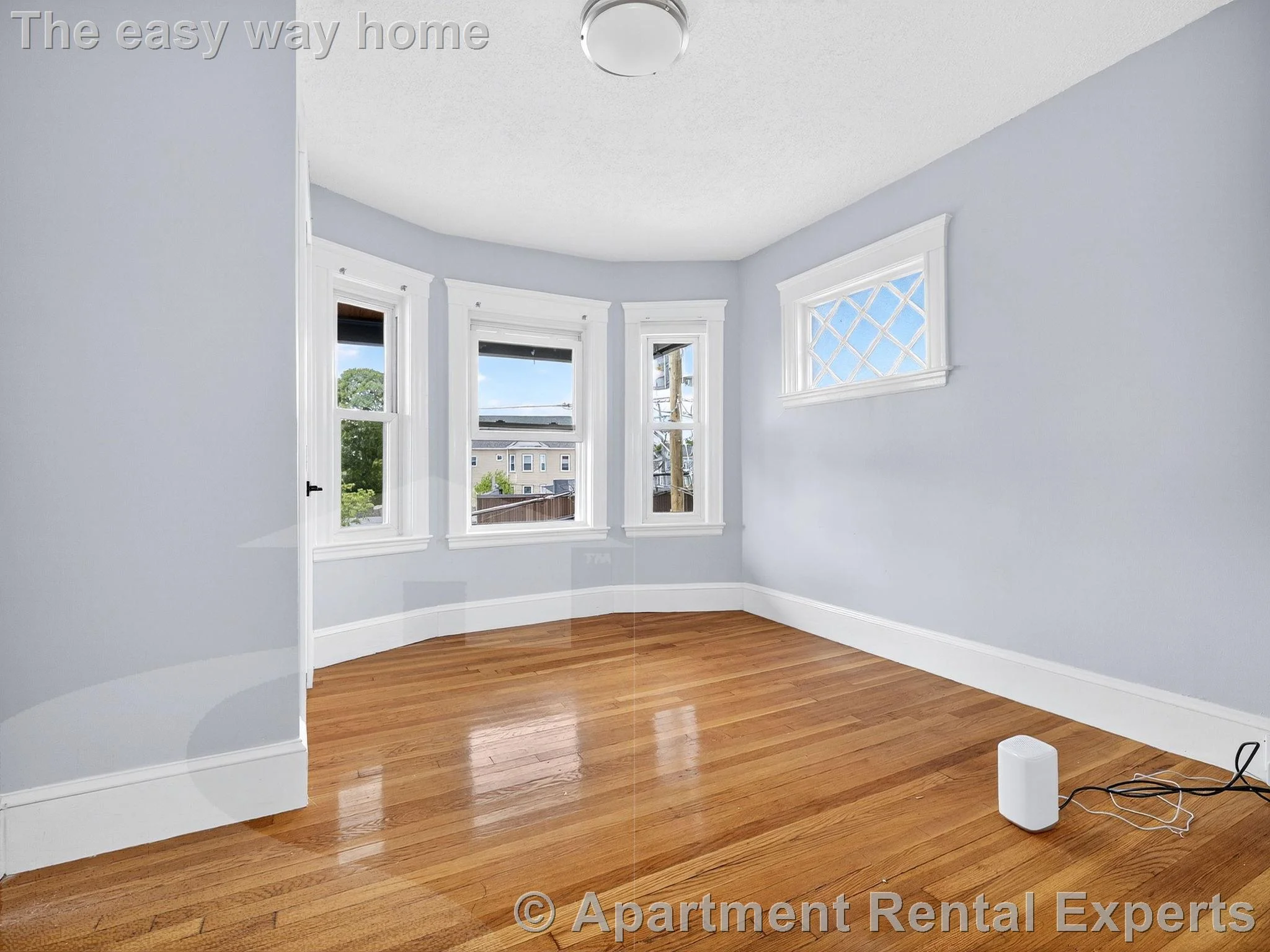 4 bed, 2 bath apartment for rent at 254 Main St Unit 2, Magoun Square — photo 5 of 14
