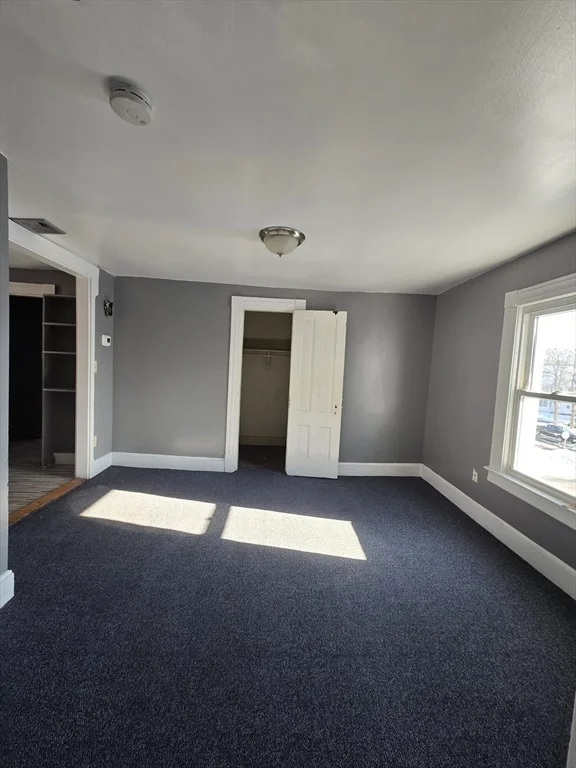 2 bed, 1 bath apartment for rent at 254 Oakland Unit 3, Springfield — photo 5 of 8