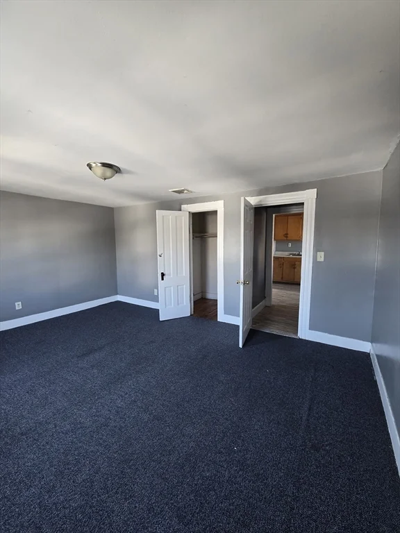 2 bed, 1 bath apartment for rent at 254 Oakland Unit 3, Springfield — photo 4 of 8