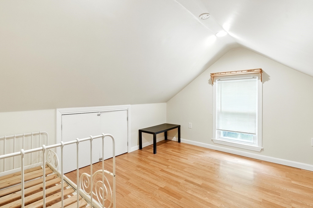 4 bed, 2 bath apartment for rent at 254 Park St, West Roxbury — photo 21 of 23