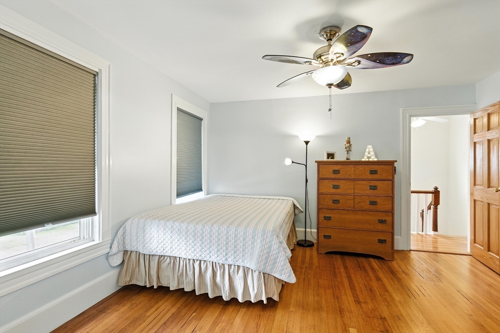 4 bed, 2 bath apartment for rent at 254 Park St, West Roxbury — photo 16 of 23