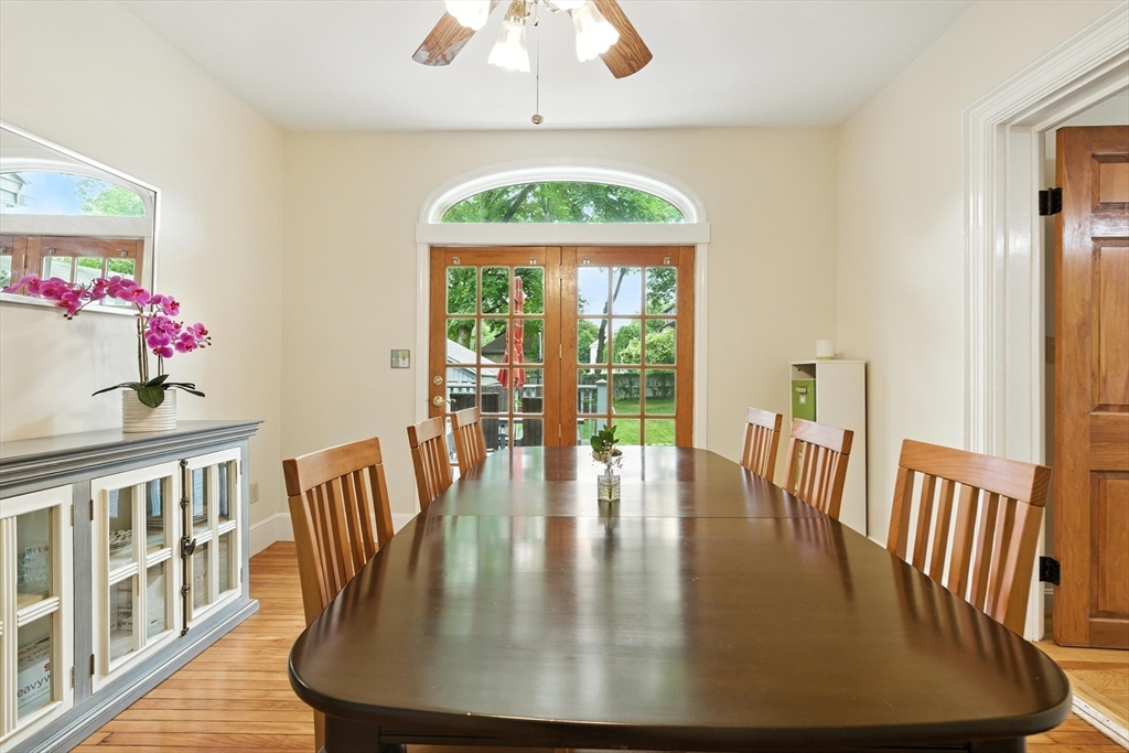 4 bed, 2 bath apartment for rent at 254 Park St, West Roxbury — photo 12 of 23