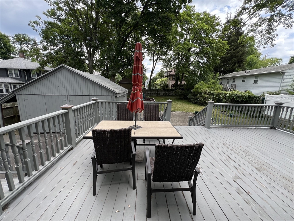 4 bed, 2 bath apartment for rent at 254 Park St, West Roxbury — photo 6 of 23