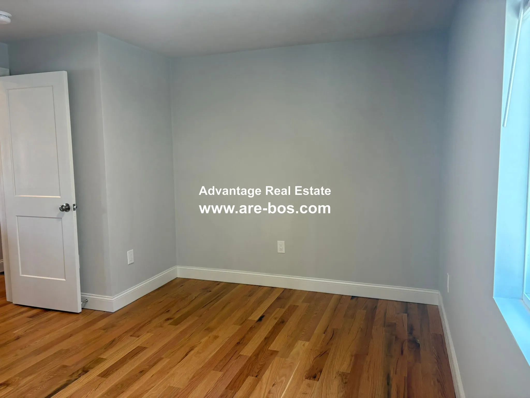 3 bed, 2 bath apartment for rent at 254 Salem St Unit 1, Medford — photo 11 of 28