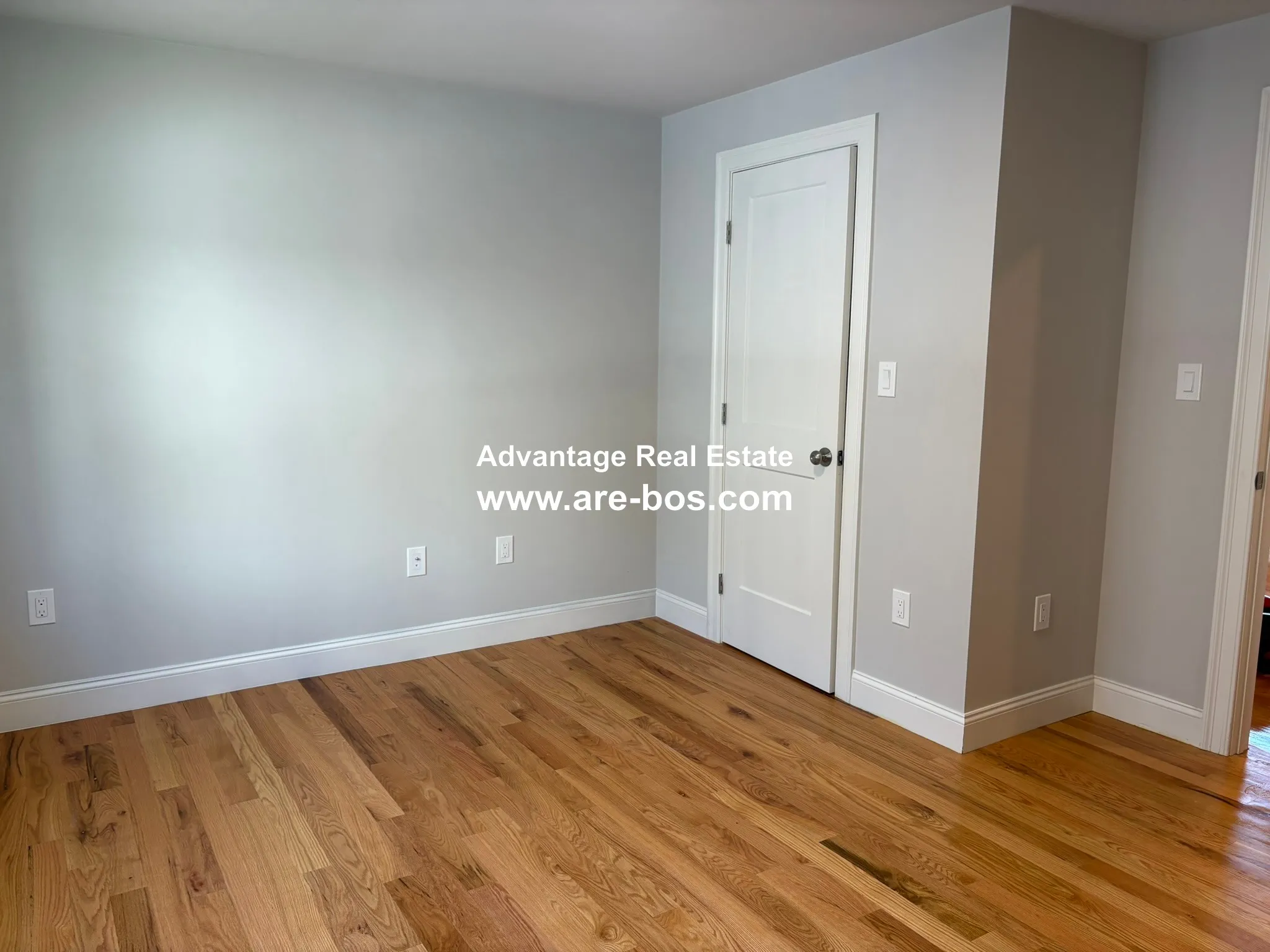 3 bed, 2 bath apartment for rent at 254 Salem St Unit 1, Medford — photo 13 of 28