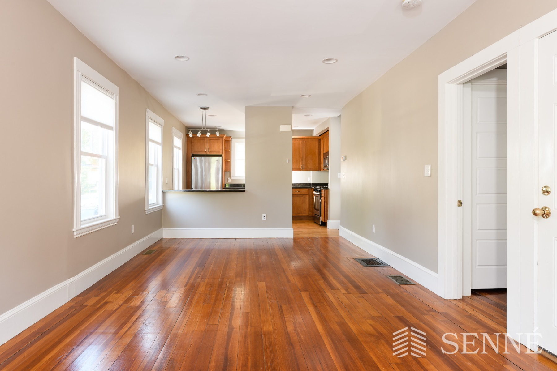 2 bed, 2 bath apartment for rent at 254 Upland Rd Unit 01, Neighborhood Nine — photo 2 of 15