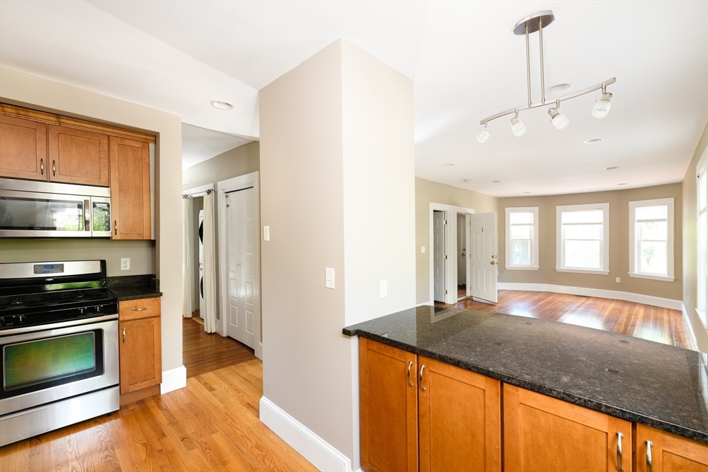 2 bed, 2 bath apartment for rent at 254 Upland Rd Unit 1, Avon Hill — photo 3 of 15