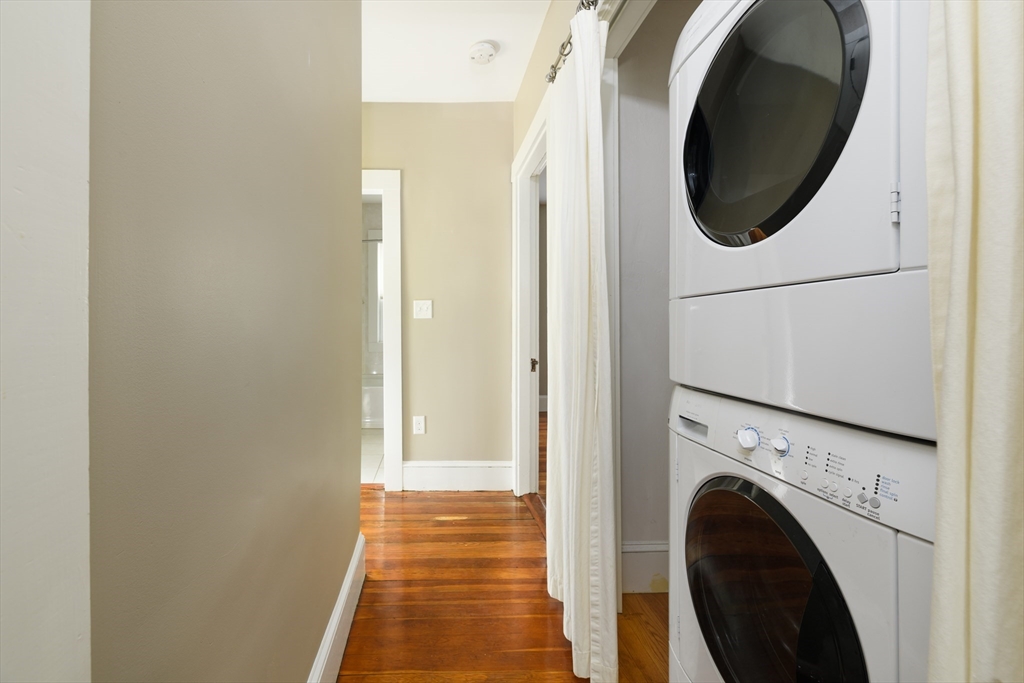 2 bed, 2 bath apartment for rent at 254 Upland Rd Unit 1, Avon Hill — photo 10 of 15