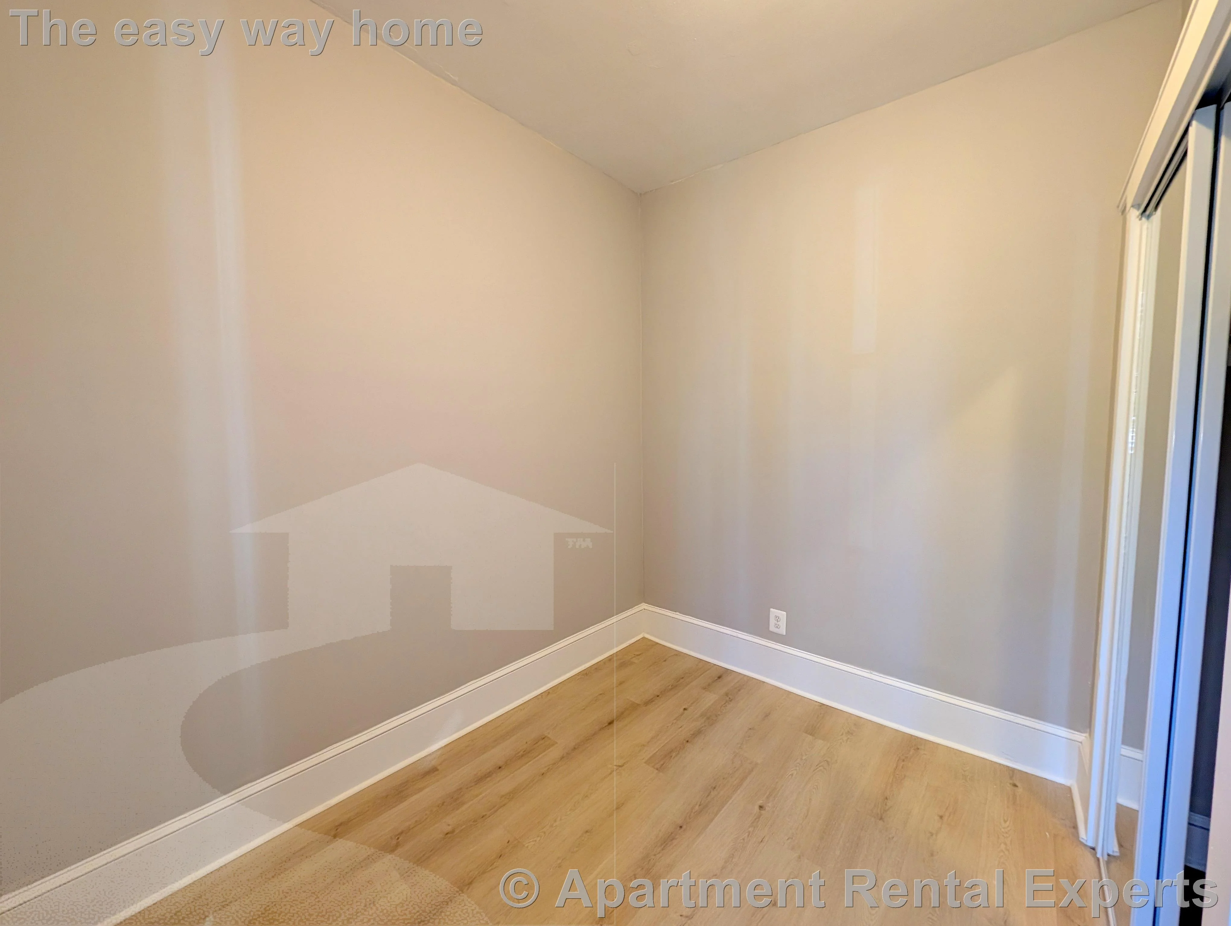 3 bed, 1 bath apartment for rent at 254 Windsor St Unit 1R, Central Square — photo 12 of 16