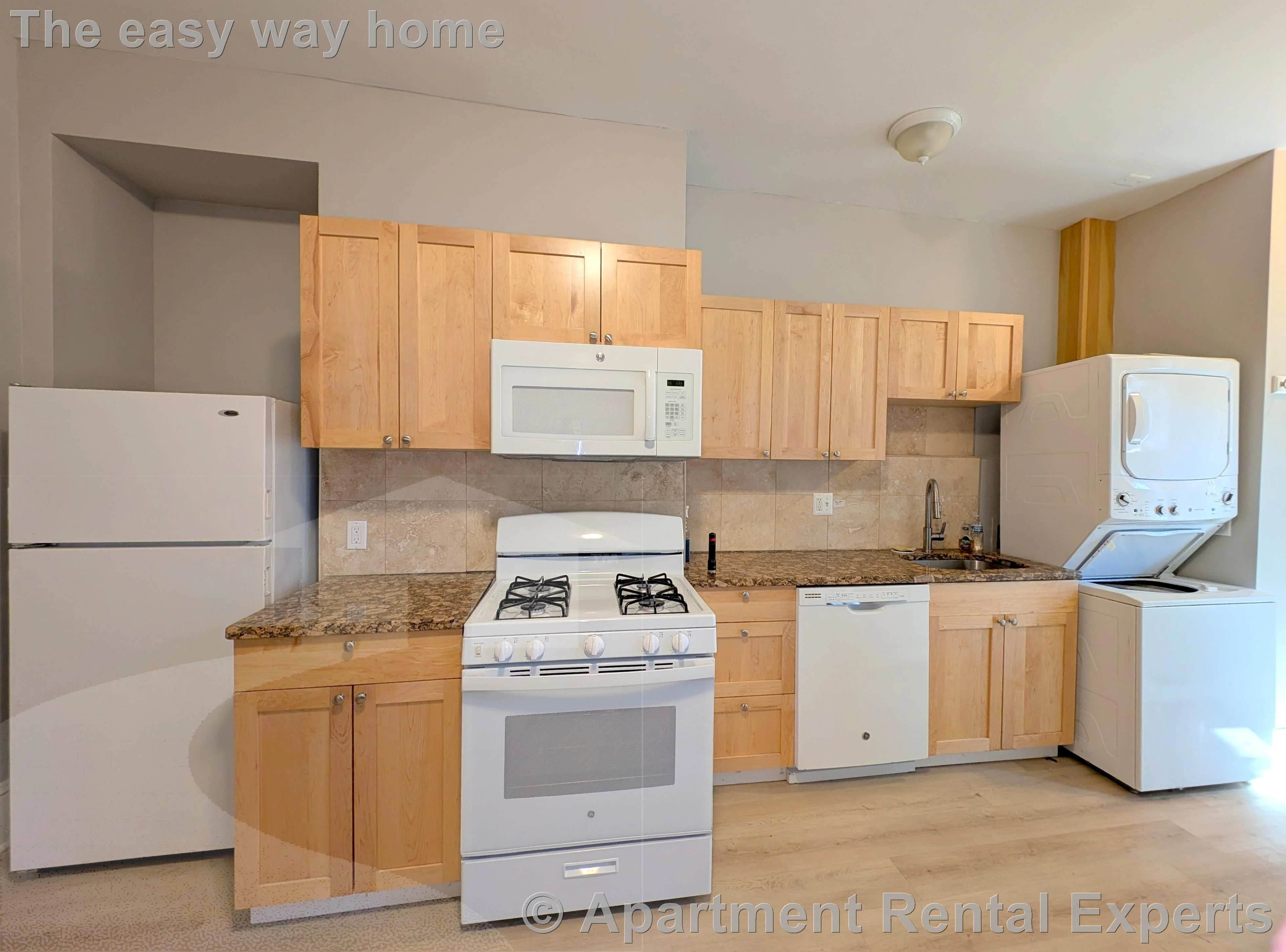 3 bed, 1 bath apartment for rent at 254 Windsor St Unit 1R, Central Square — photo 3 of 16