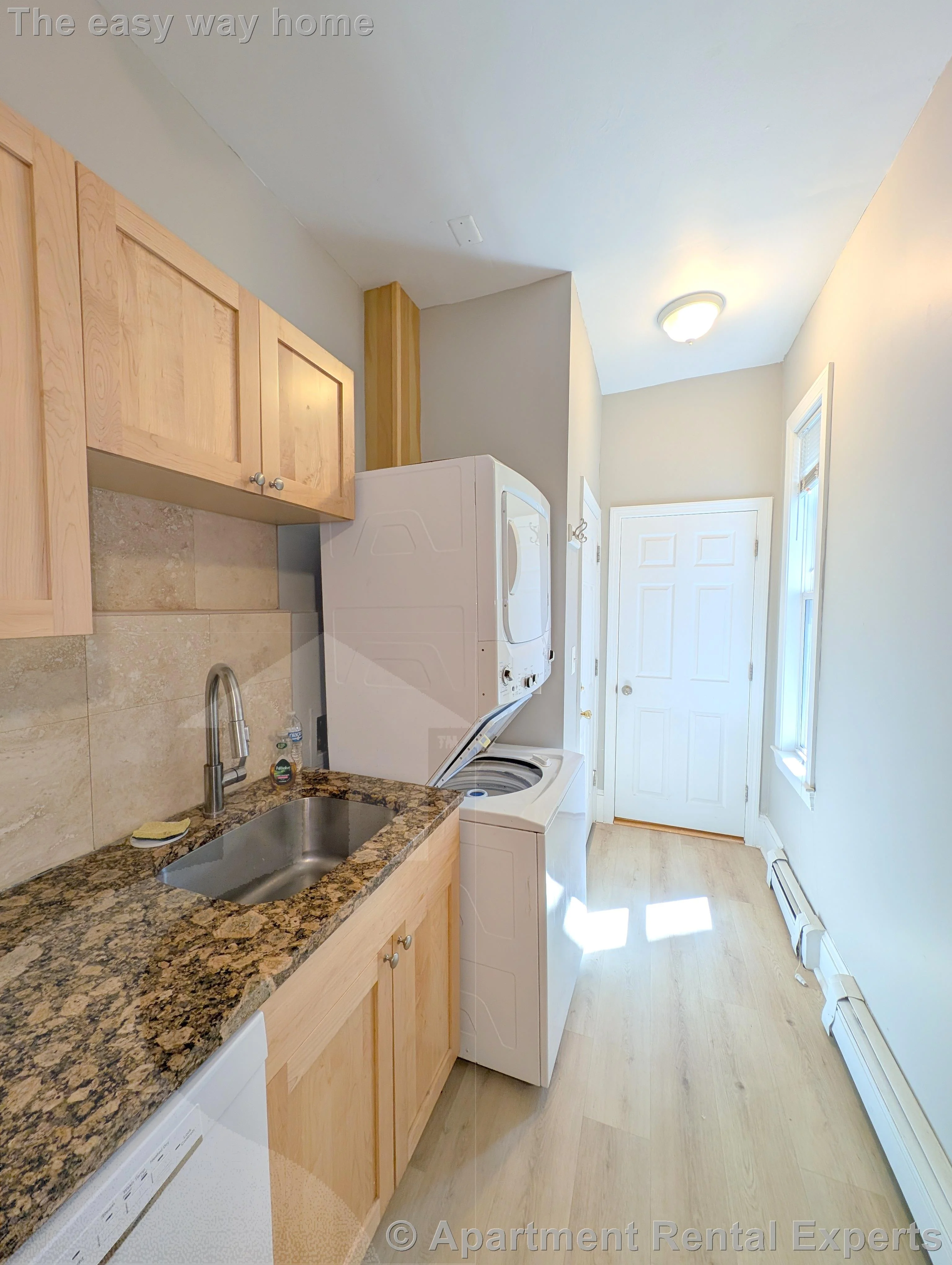 3 bed, 1 bath apartment for rent at 254 Windsor St Unit 1R, Central Square — photo 2 of 16