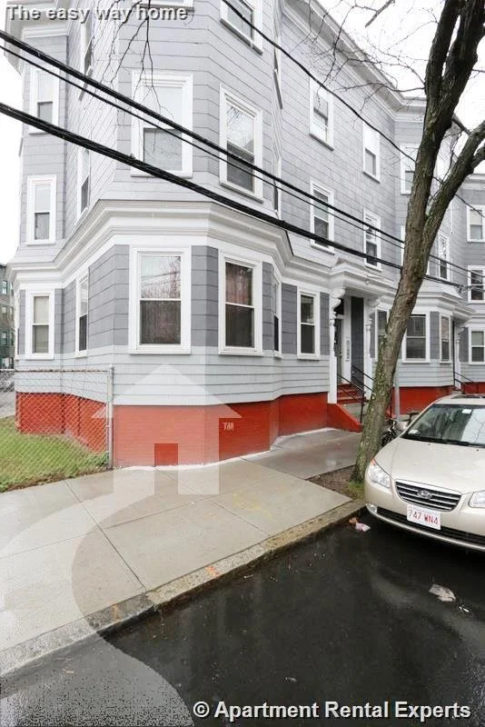 3 bed, 1 bath apartment for rent at 254 Windsor St Unit 1R, Central Square — photo 16 of 16