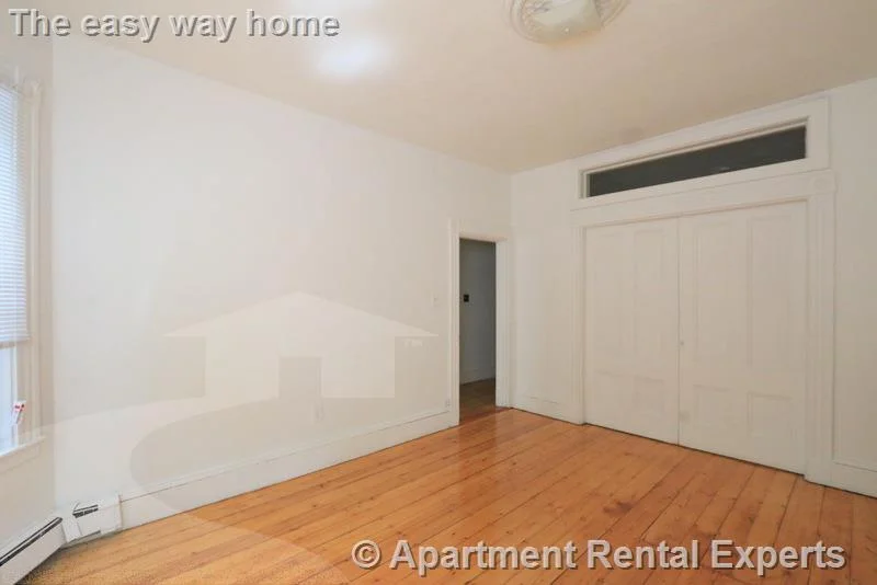 2 bed, 1 bath apartment for rent at 254 Windsor St Unit 2R, Central Square — photo 4 of 12