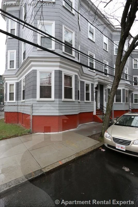 2 bed, 1 bath apartment for rent at 254 Windsor St Unit 2R, Central Square — photo 12 of 12