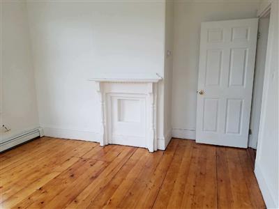 2 bed, 1 bath apartment for rent at 254 Windsor St Unit 3, The Port — photo 3 of 10