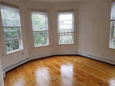 2 bed, 1 bath apartment for rent at 254 Windsor St Unit 3, The Port — photo 7 of 10