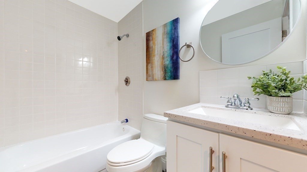 2 bed, 2 bath apartment for rent at 255 Beacon St Unit 4B, Somerville — photo 7 of 32