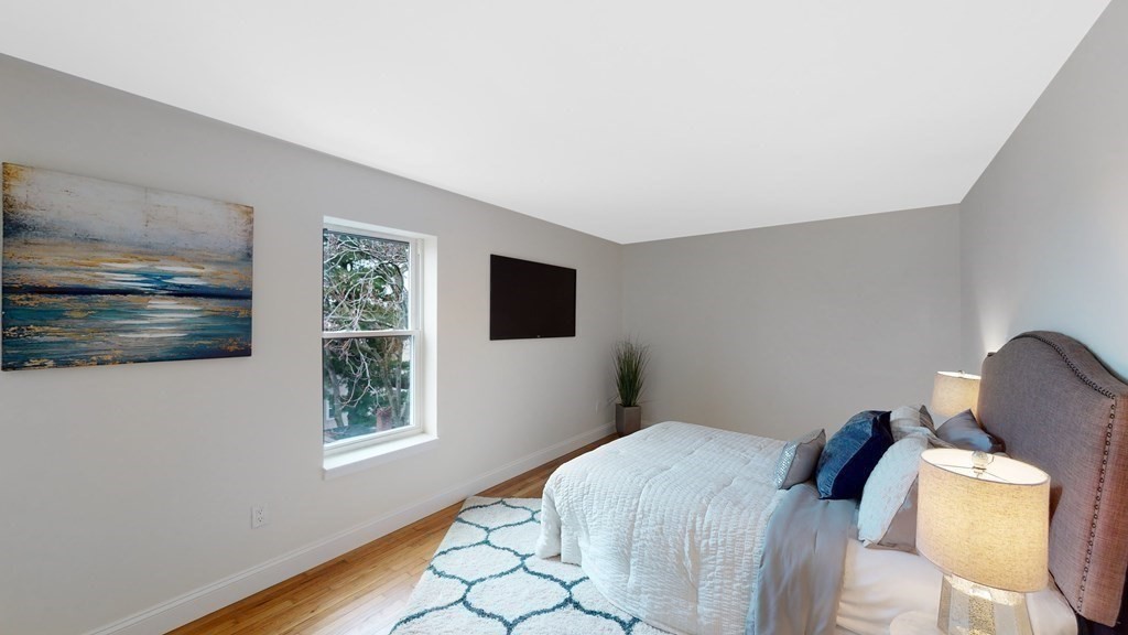 2 bed, 2 bath apartment for rent at 255 Beacon St Unit 4B, Somerville — photo 4 of 32