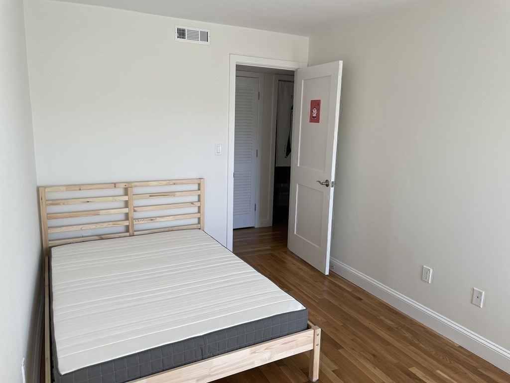 2 bed, 2 bath apartment for rent at 255 Beacon St Unit 4B, Somerville — photo 22 of 32