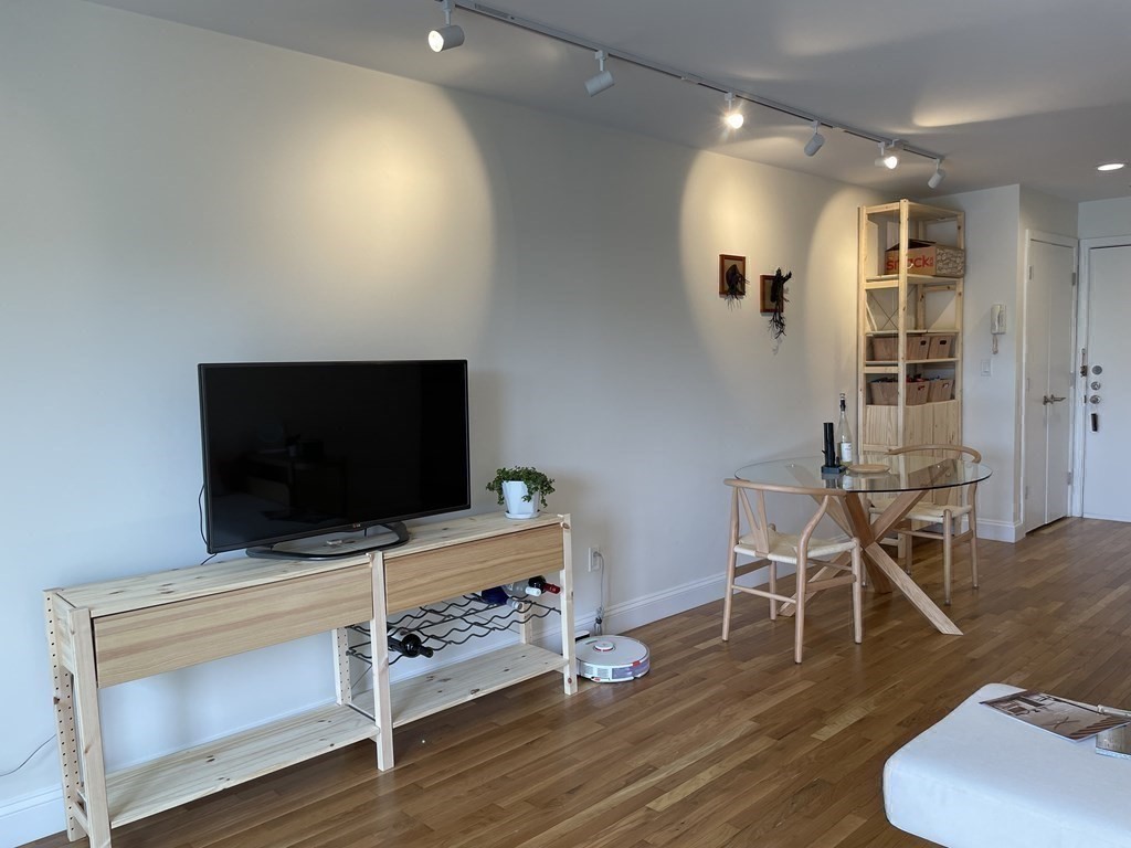 2 bed, 2 bath apartment for rent at 255 Beacon St Unit 4B, Somerville — photo 21 of 32