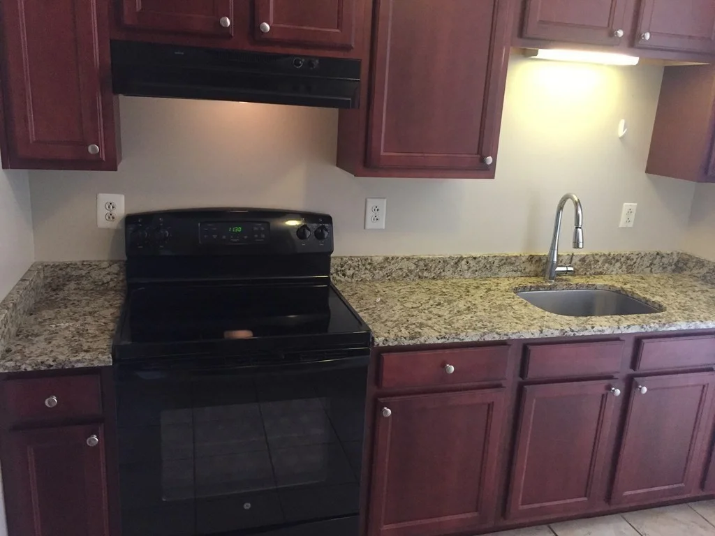 2 bed, 1 bath apartment for rent at 255 Boston Ave Unit 2, Tufts University — photo 5 of 14