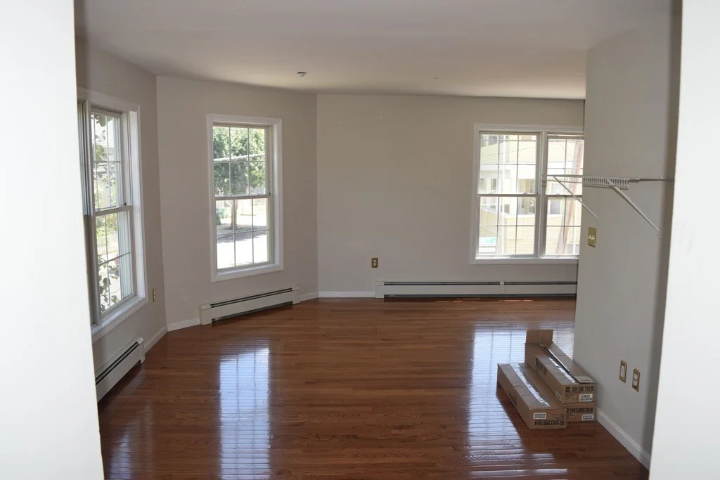 4 bed, 1 bath apartment for rent at 255 Boston Ave Unit 4, Tufts University — photo 3 of 16