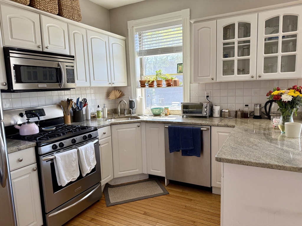 2 bed, 2 bath apartment for rent at 255 Main St Unit 3, Charlestown — photo 8 of 19