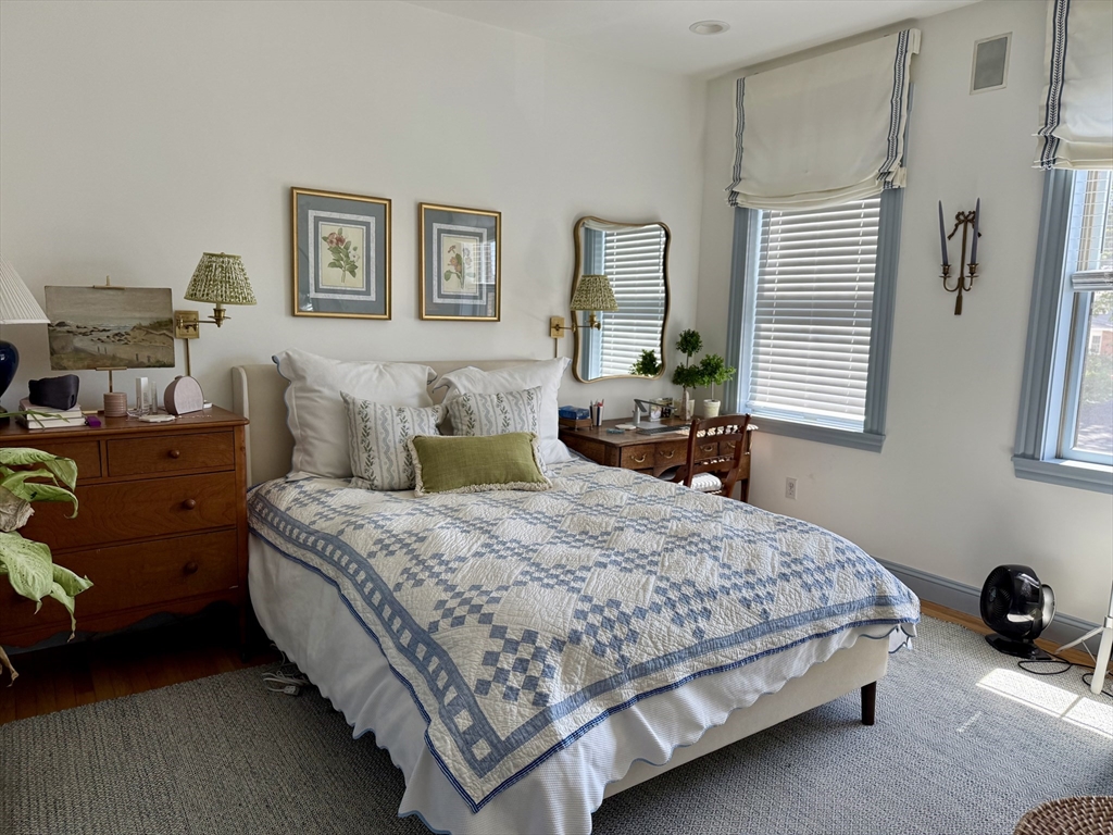 2 bed, 2 bath apartment for rent at 255 Main St Unit 3, Charlestown — photo 16 of 19