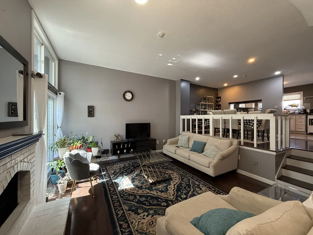 2 bed, 2 bath apartment for rent at 255 North Rd Unit 70, Chelmsford