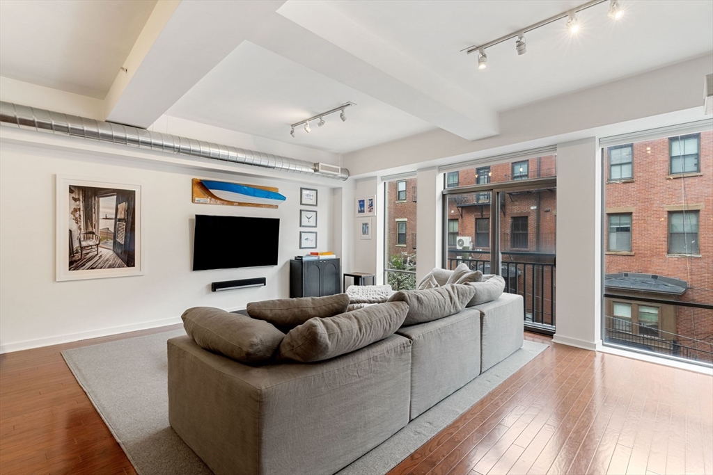 1 bed, 1 bath apartment for rent at 255 Northampton St Unit 305, South End