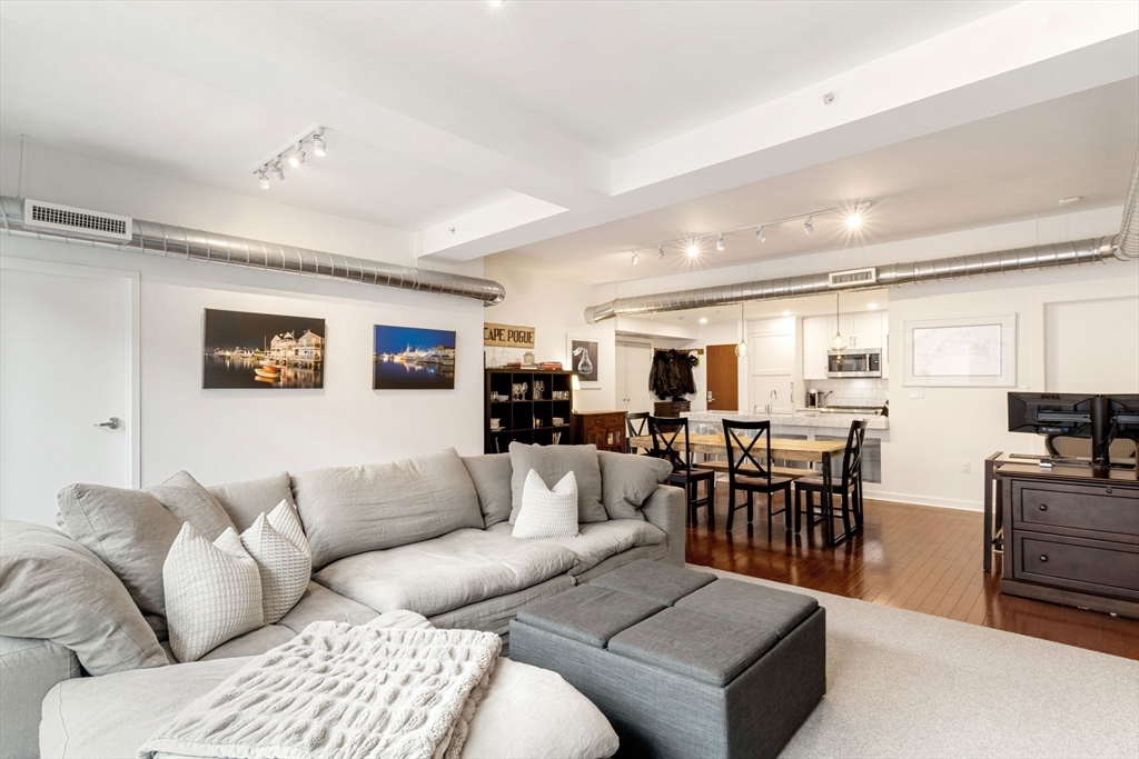 1 bed, 1 bath apartment for rent at 255 Northampton St Unit 305, South End — photo 3 of 20