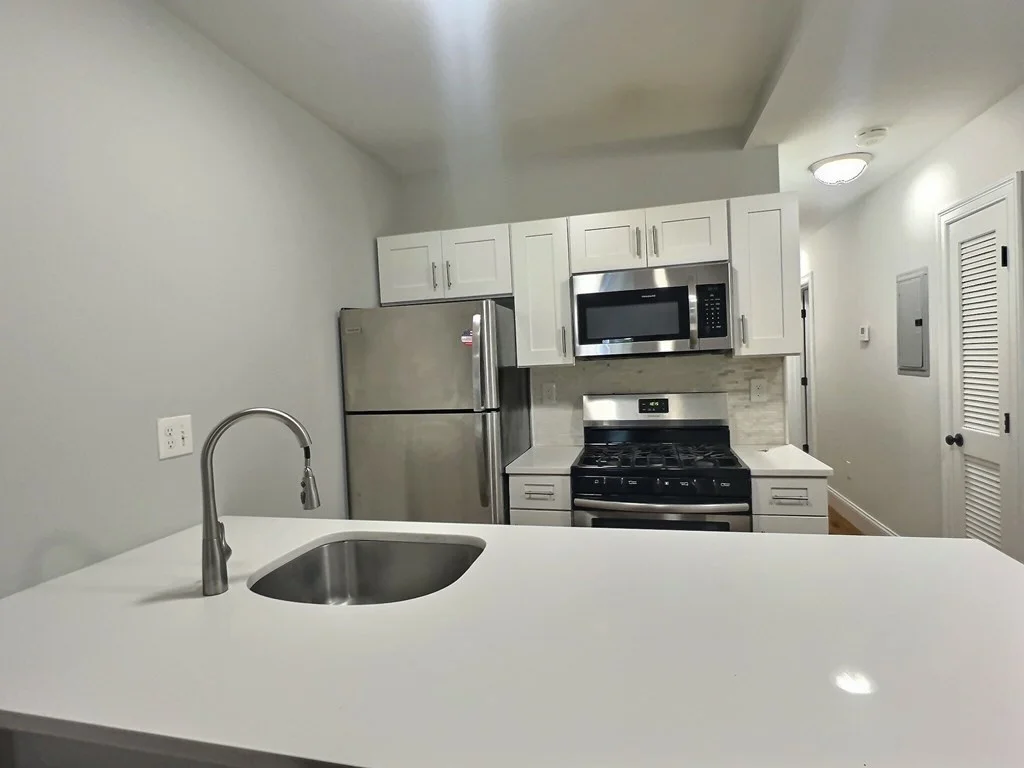 4 bed, 2 bath apartment for rent at 255 Paris Unit 1, East Boston — photo 5 of 15