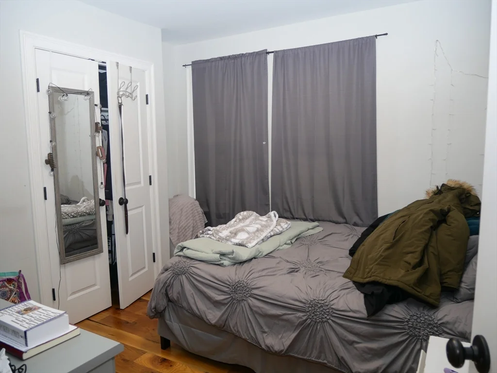 5 bed, 3 bath apartment for rent at 255 Paris Unit 3, East Boston — photo 7 of 17