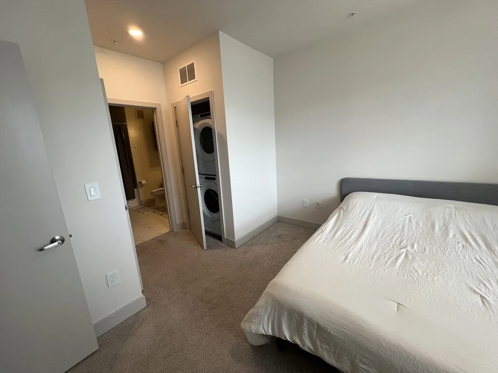 1 bed, 1 bath apartment for rent at 255 Vale St Unit 5218, Chelsea — photo 9 of 9