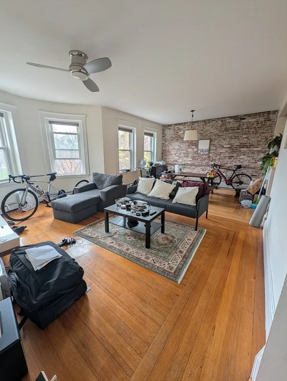 3 bed, 1 bath apartment for rent at 256 Aspinwall Ave Unit 3, Riverway Island — photo 1 of 9