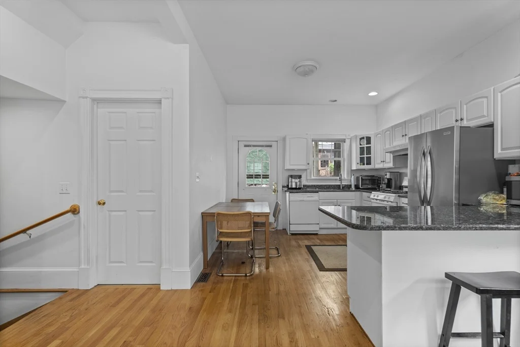 2 bed, 1 bath apartment for rent at 256 Bowen Unit 1, South Boston — photo 2 of 12