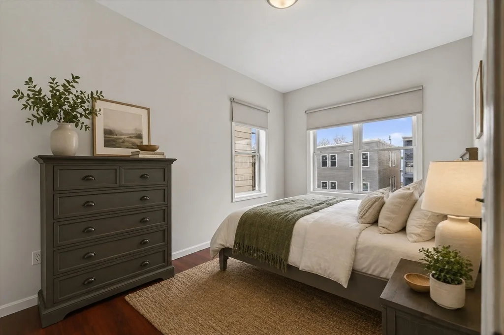 2 bed, 1 bath apartment for rent at 256 Bremen St Unit 3, East Boston — photo 8 of 14