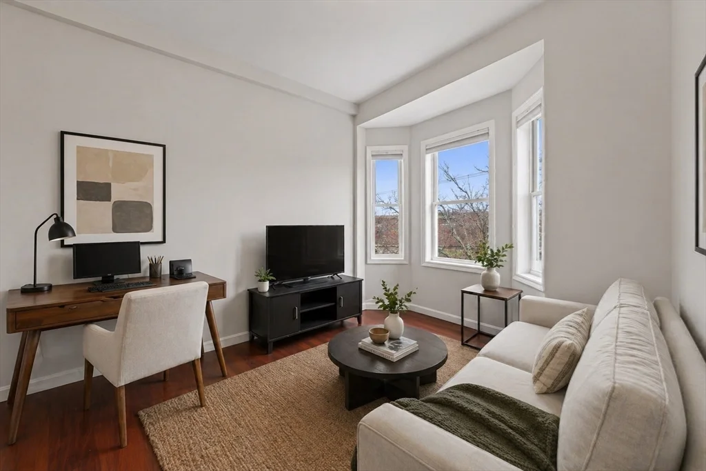 2 bed, 1 bath apartment for rent at 256 Bremen St Unit 3, East Boston — photo 10 of 14