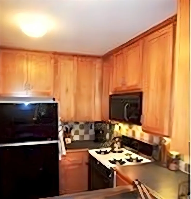 1 bed, 1 bath apartment for rent at 256 Commonwealth Ave Unit 4, Back Bay — photo 7 of 8