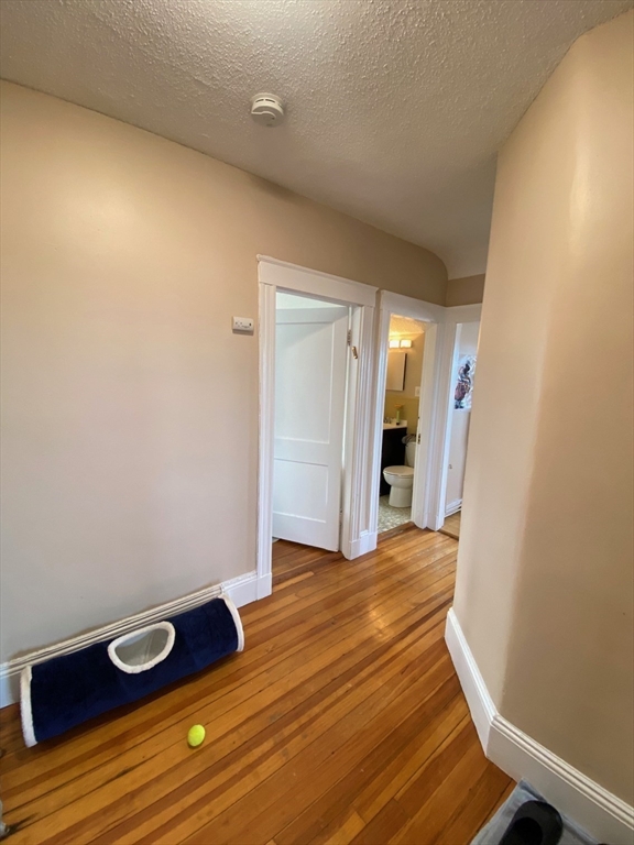1 bed, 1 bath apartment for rent at 256 Corey Rd Unit 3, Brighton — photo 4 of 7